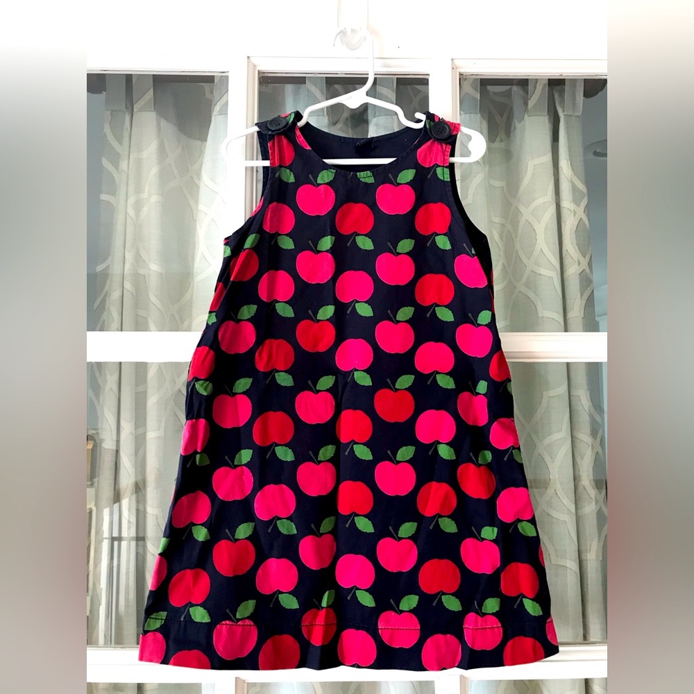 Baby Gap size 5 100% cotton Navy blue with red apples dress in GUC (slight fade)